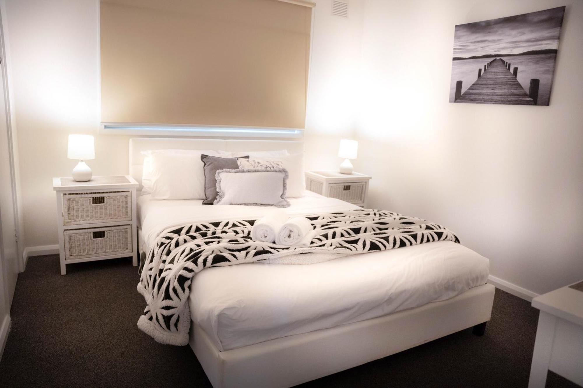 Adina Lodge Holiday Apartments Bright Eksteriør billede